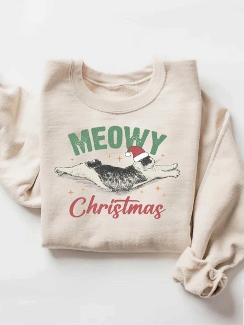 Gildan Christmas Cat Graphic Sweatshirt in Cream